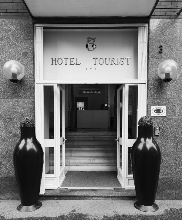 Hotel Tourist image 1